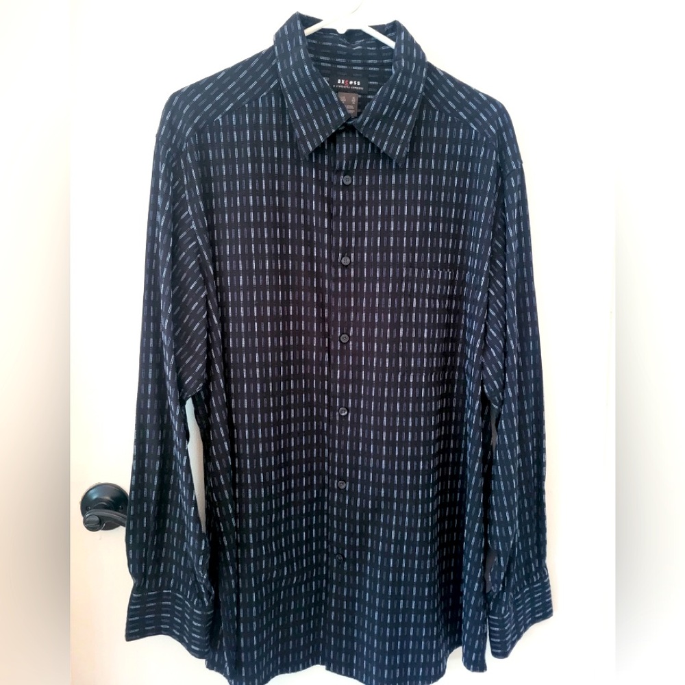 Men’s Button down shirt